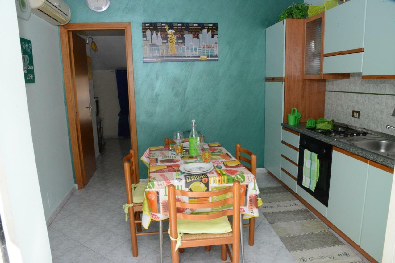 City House Villa กัมโปเฟลิเช ดิ โรชเชลลา ภายนอก รูปภาพ